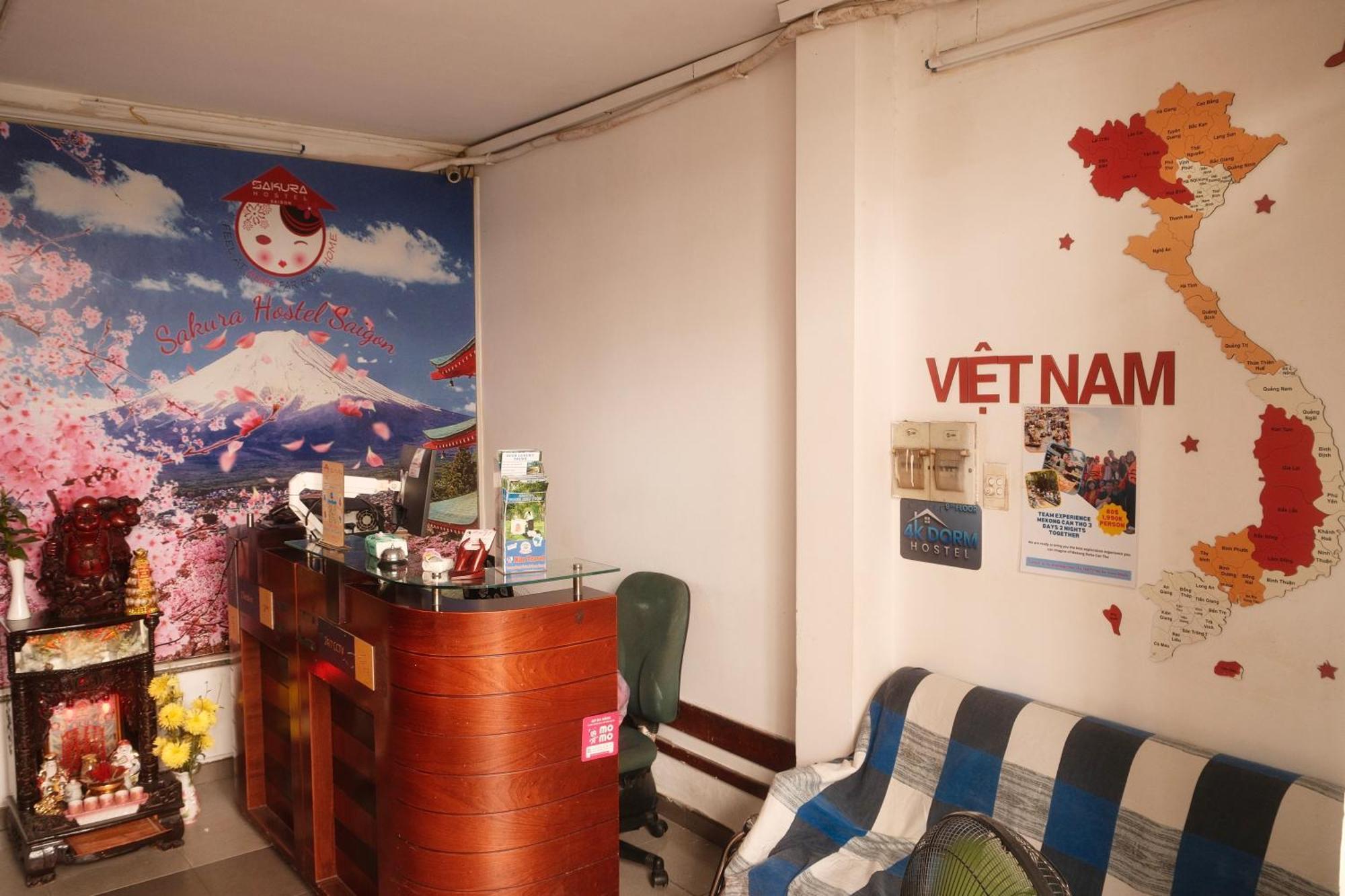 Sakura Hostel Saigon Хошимин Екстериор снимка