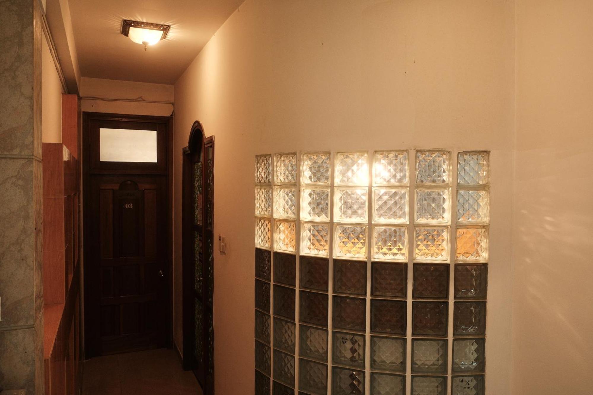 Sakura Hostel Saigon Хошимин Екстериор снимка