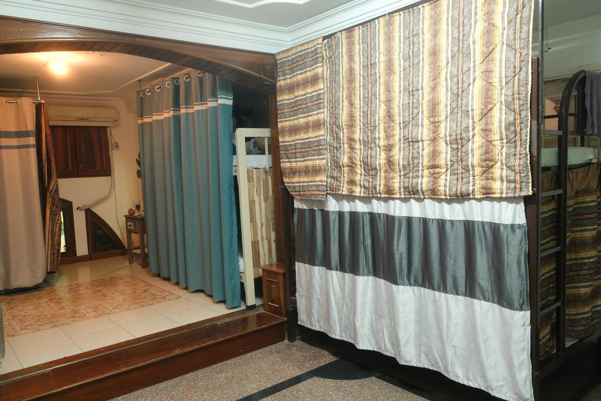 Sakura Hostel Saigon Хошимин Екстериор снимка