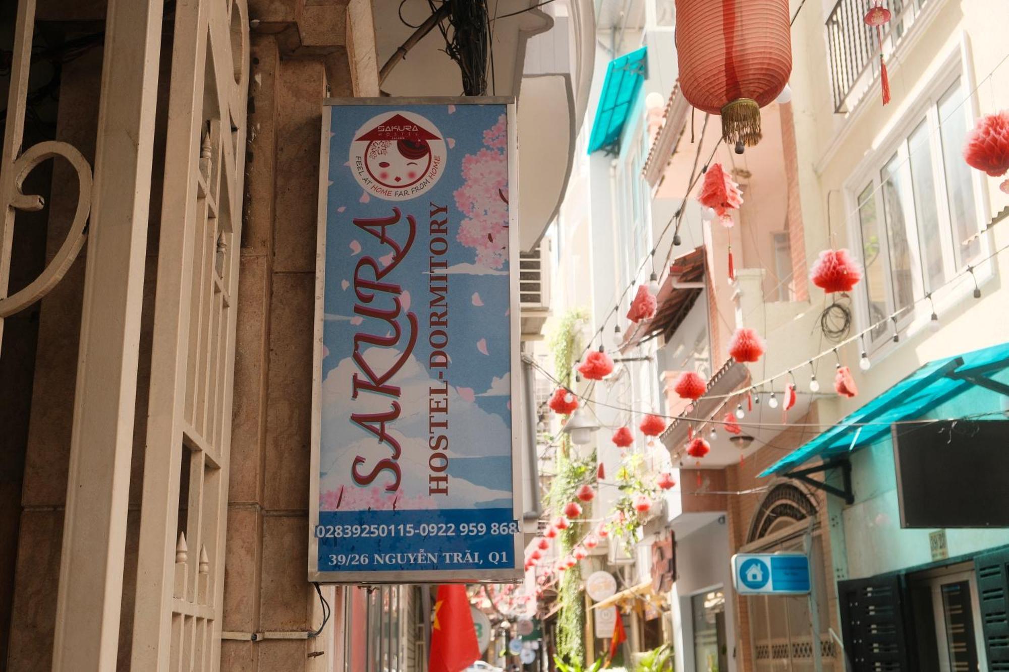 Sakura Hostel Saigon Хошимин Екстериор снимка