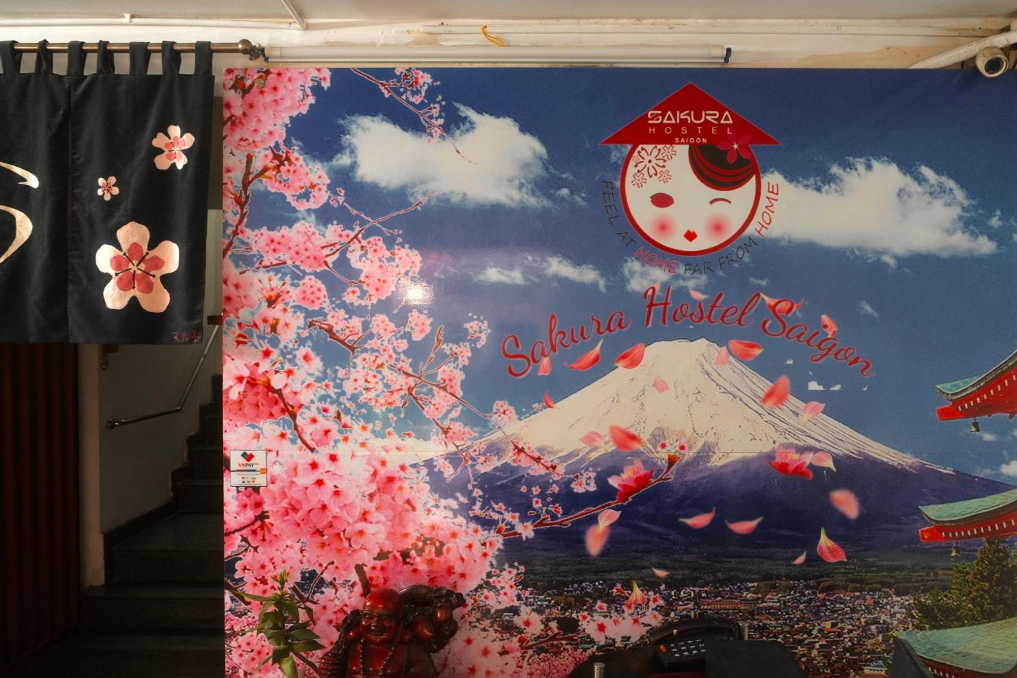Sakura Hostel Saigon Хошимин Екстериор снимка
