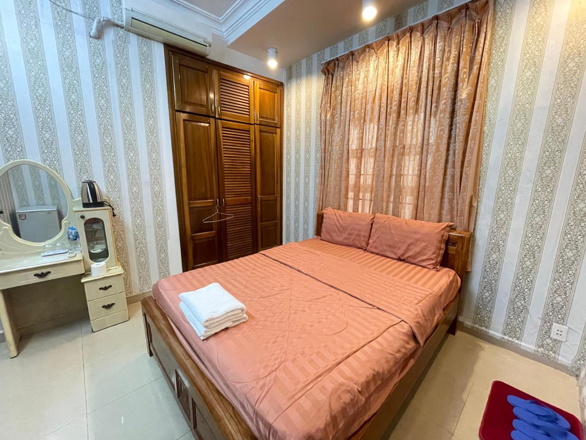 Sakura Hostel Saigon Хошимин Екстериор снимка